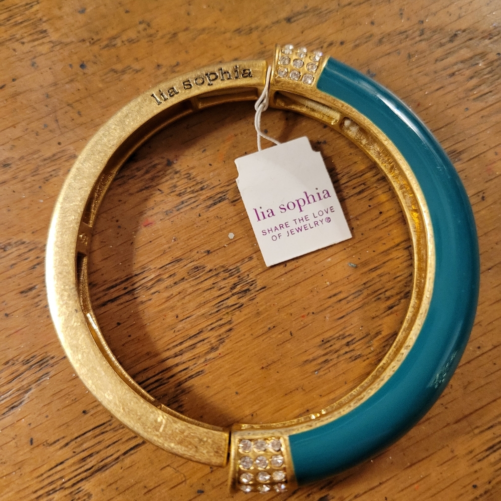 Lia Sophia Green resin bangle